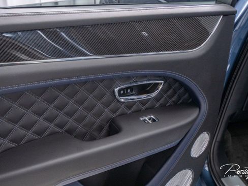 Used 2023 Bentley Bentayga Speed image 66