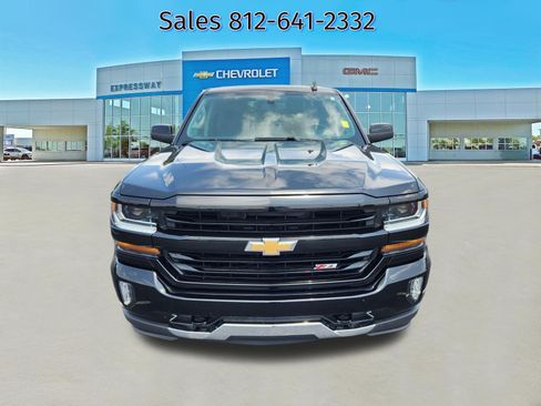 Used 2017 Chevrolet Silverado 1500 LT w/ All Star Edition AWD/4WD image 2