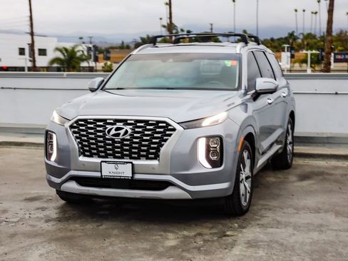 Used 2021 Hyundai Palisade Limited image 4