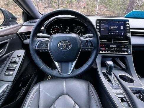 Used 2021 Toyota Avalon XLE FWD image 8