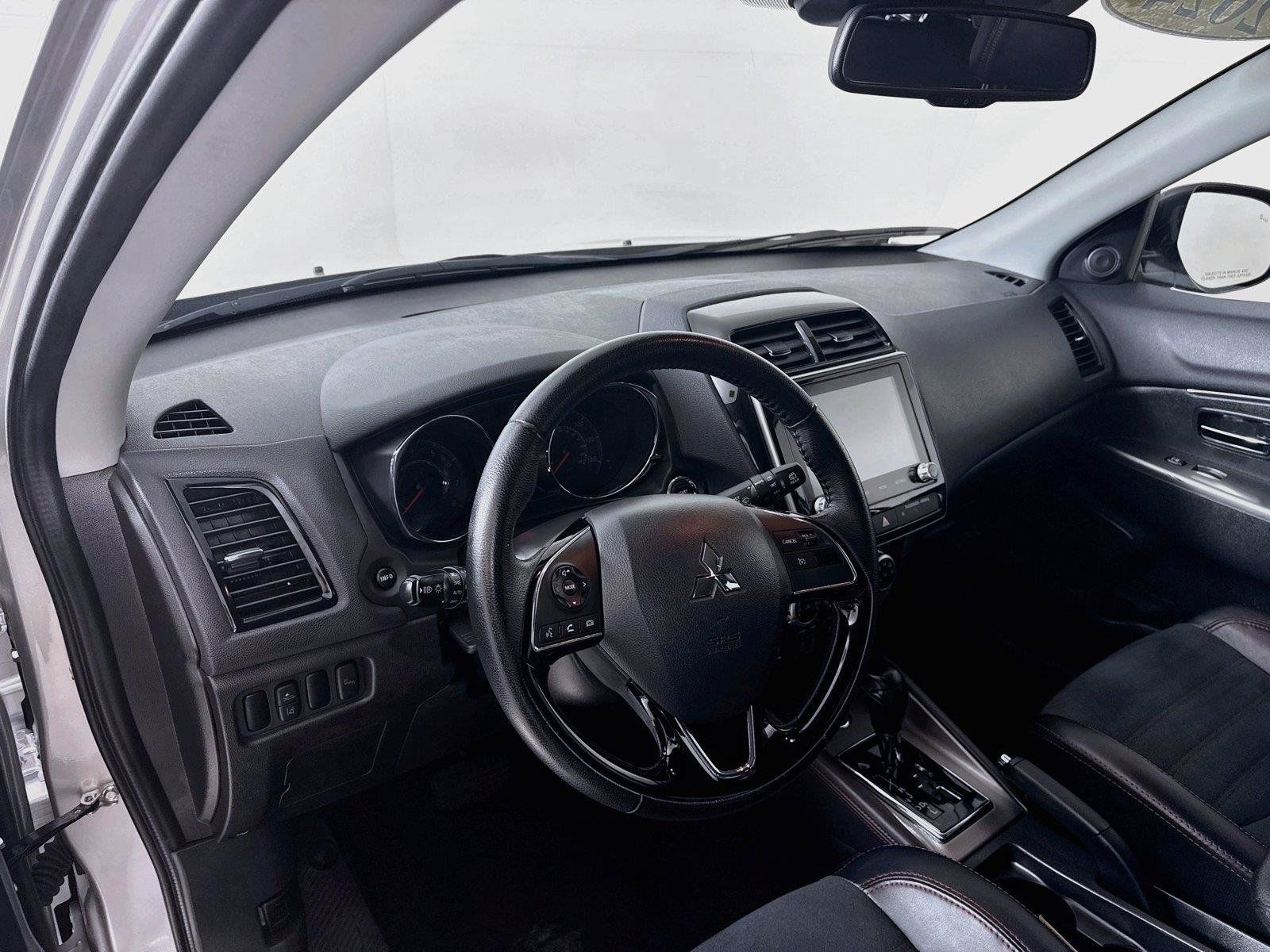 Used 2024 Mitsubishi Outlander Sport ES AWD/4WD image 23