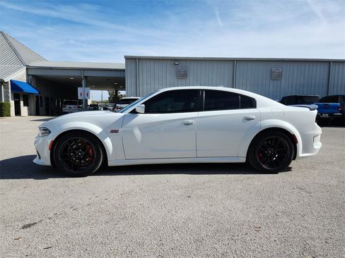 Certified 2021 Dodge Charger Scat Pack image 6