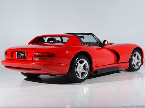 Used 1994 Dodge Viper RT/10 RWD image 8