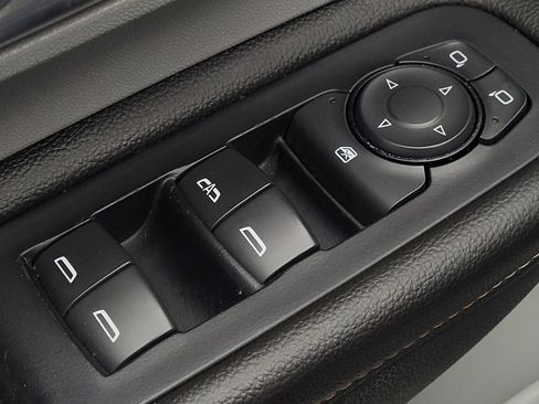Used 2020 GMC Terrain SLT AWD/4WD image 27