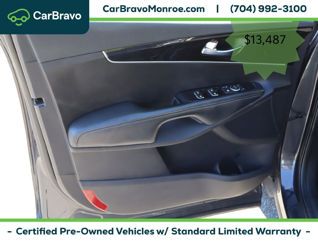Used 2019 Kia Sorento AWD image 16