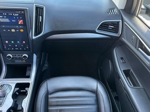 Used 2023 Ford Edge SEL image 30
