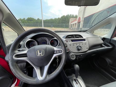 Used 2013 Honda Fit image 42