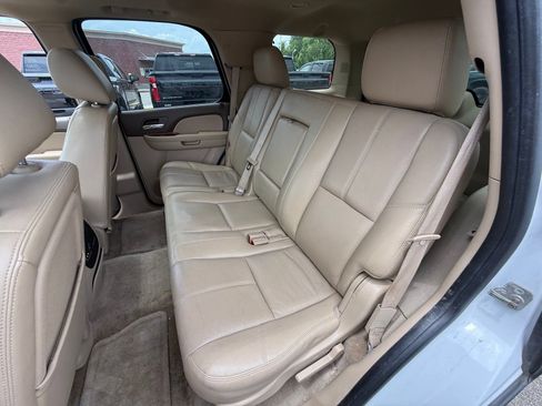 Used 2011 Chevrolet Tahoe LT AWD/4WD image 22