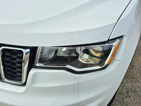 Used 2021 Jeep Grand Cherokee Limited w/ Trailer Tow Group IV image 10