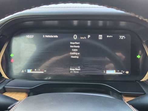 Used 2025 Jeep Grand Cherokee Summit image 14