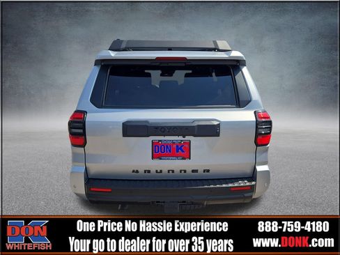 Used 2025 Toyota 4Runner TRD Off-Road AWD/4WD image 7