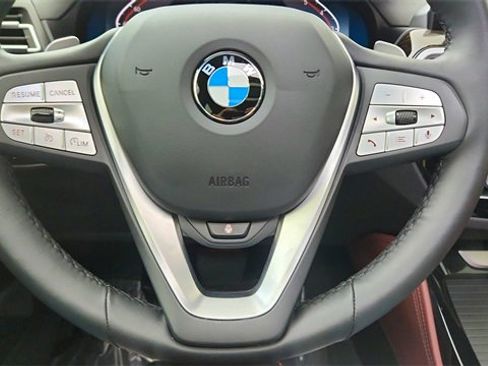 Used 2025 BMW X4 xDrive30i image 44