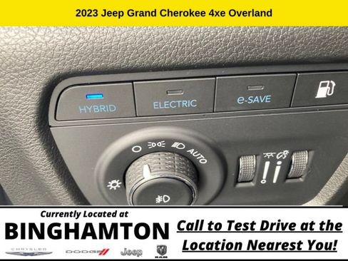 New 2023 Jeep Grand Cherokee Overland AWD/4WD image 16