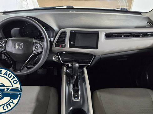 Used 2019 Honda HR-V EX image 27