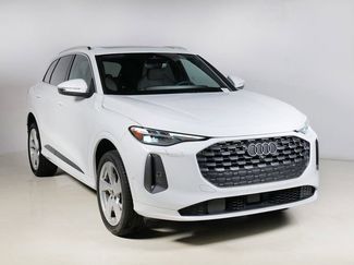 New 2025 Audi Q5 2.0T Premium Plus video 1