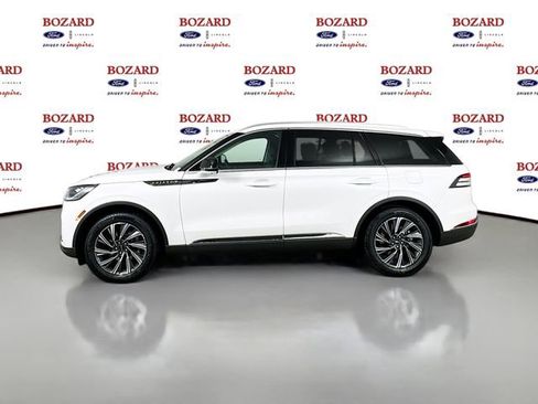 New 2026 Lincoln Aviator AWD image 4