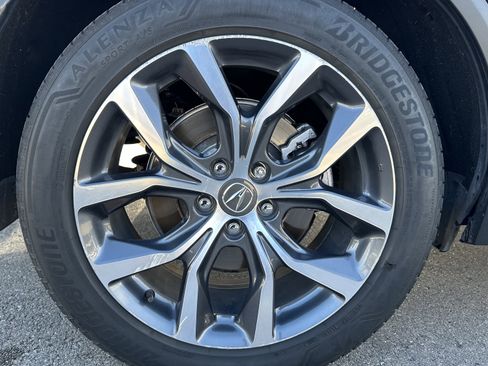 Used 2023 Acura MDX SH-AWD w/ Technology Package image 14