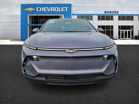 New 2026 Chevrolet Equinox EV LT image 7