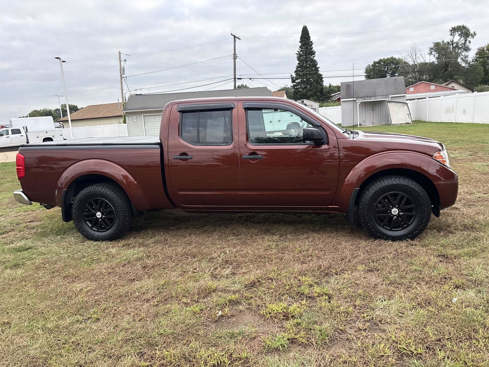 Used 2016 Nissan Frontier SV AWD/4WD image 4