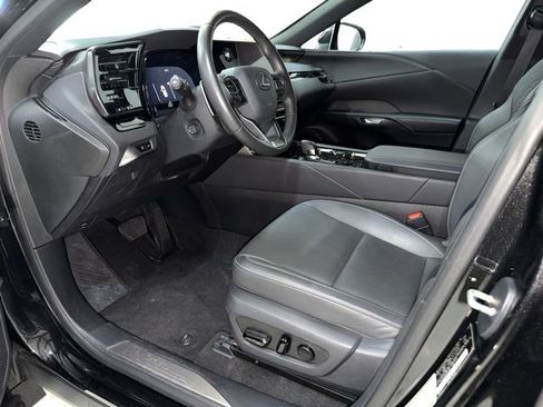 Used 2025 Lexus RX 350 FWD w/ Technology Package image 6