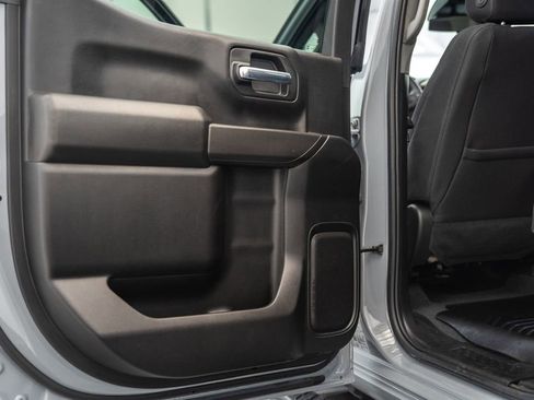 Used 2025 Chevrolet Silverado 1500 Custom w/ Turbomax Blackout Package AWD/4WD image 39