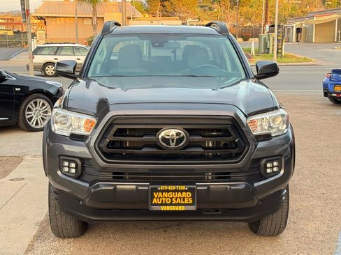 Used 2023 Toyota Tacoma SR AWD/4WD image 3