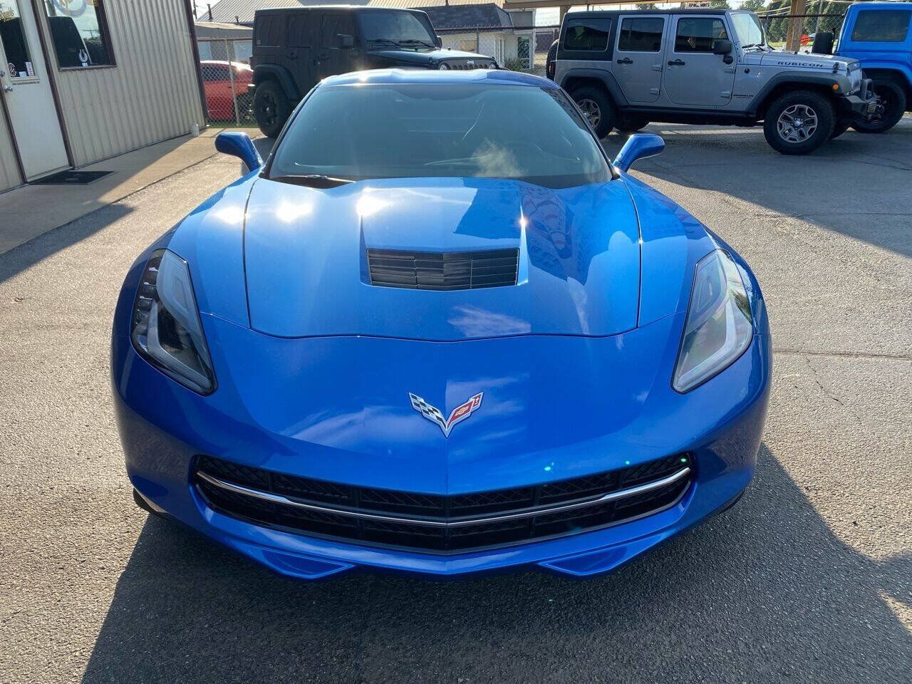 Used 2016 Chevrolet Corvette Stingray Coupe RWD image 35