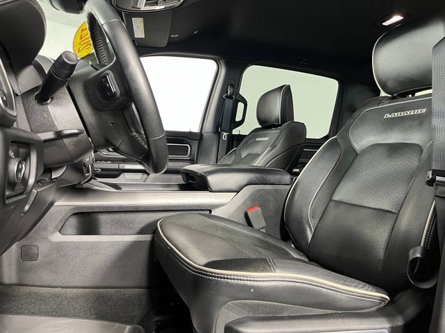 Used 2021 RAM 1500 Laramie w/ Sport Appearance Package AWD/4WD image 14