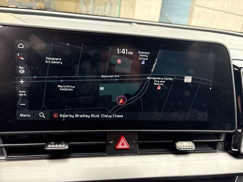 Certified 2023 Kia Sportage EX image 16