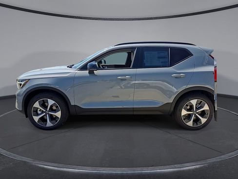 New 2026 Volvo XC40 B5 Plus w/ Protection Package Premier AWD/4WD image 2