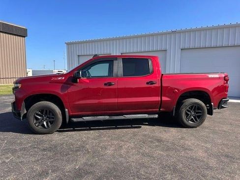 Used 2020 Chevrolet Silverado 1500 LT Trail Boss AWD/4WD image 3