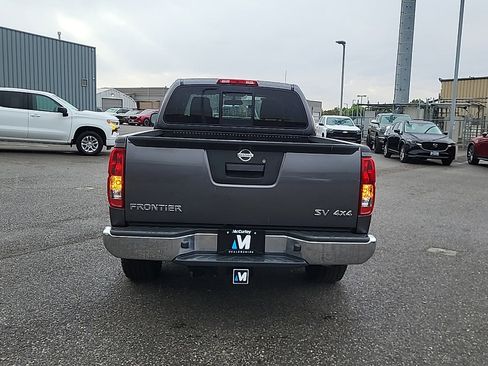 Used 2019 Nissan Frontier SV AWD/4WD image 6