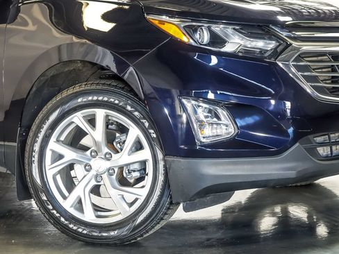 Used 2021 Chevrolet Equinox Premier AWD/4WD image 4