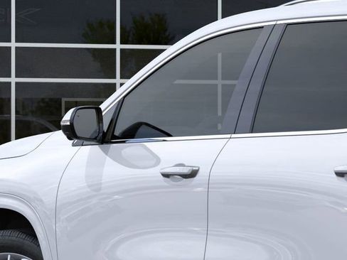 New 2026 Buick Enclave Avenir image 12