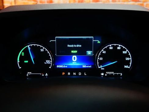Used 2022 Ford Maverick Lariat w/ Lariat Luxury Package FWD image 16