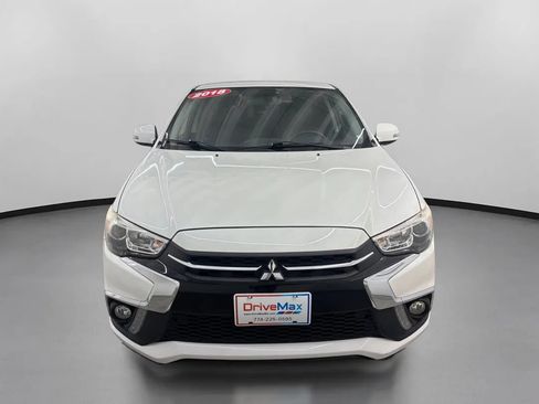 Used 2018 Mitsubishi Outlander Sport SE AWD/4WD image 2