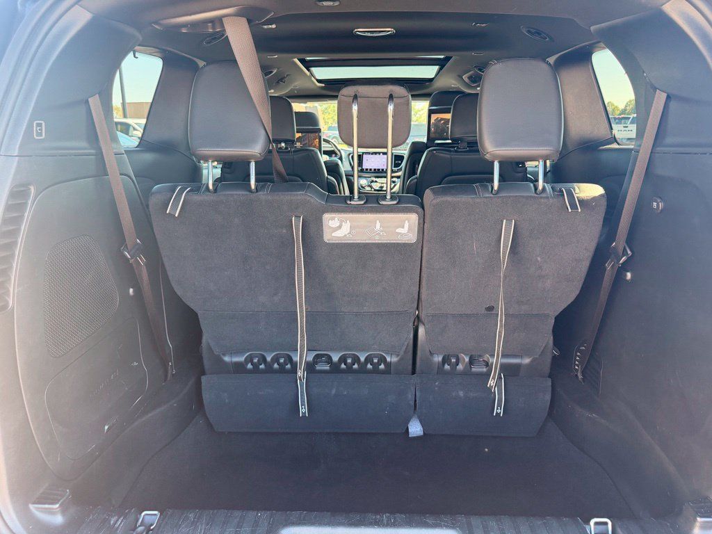 Used 2021 Chrysler Pacifica Touring-L w/ Uconnect Theater Family Group AWD/4WD image 26