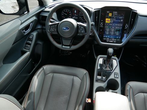 Used 2024 Subaru Crosstrek 2.5i Limited image 7