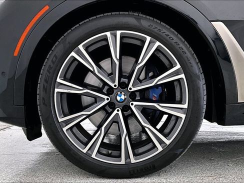Used 2020 BMW X7 M50i w/ Dynamic Handling Package AWD/4WD image 11
