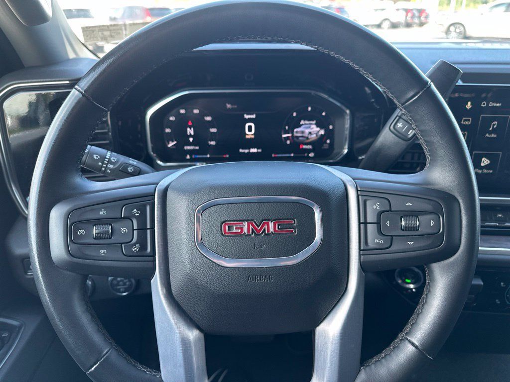 Used 2026 GMC Sierra 1500 SLT AWD/4WD image 17