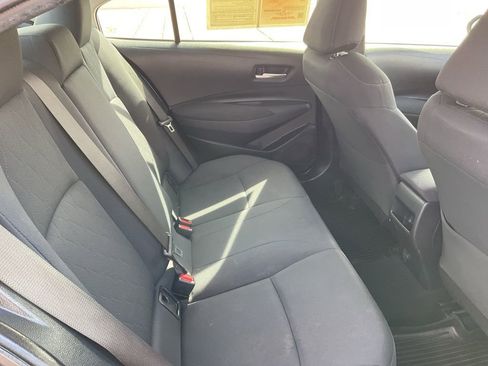Used 2020 Toyota Corolla LE image 17