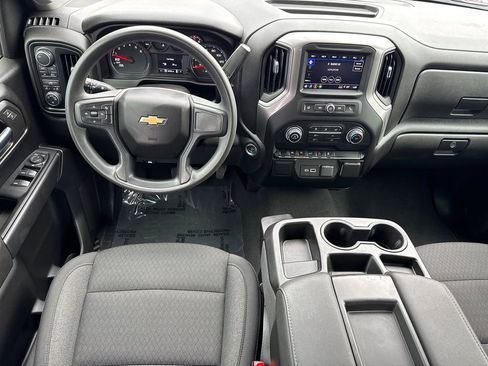 Used 2024 Chevrolet Silverado 1500 Custom image 23