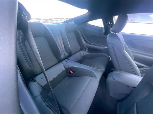 Used 2025 Ford Mustang Coupe image 17