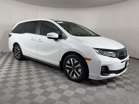 New 2026 Honda Odyssey EX-L image 7