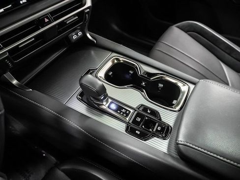 Certified 2023 Lexus RX 500h 500h F SPORT Performance image 17