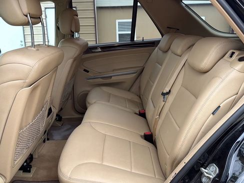 Used 2011 Mercedes-Benz ML 350 4MATIC image 13