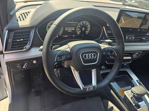 Used 2023 Audi Q5 e Prestige w/ Prestige Package AWD/4WD image 26