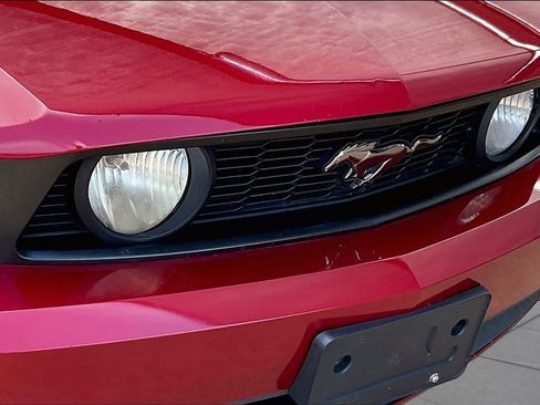 Used 2011 Ford Mustang GT Premium w/ Security Pkg RWD image 25