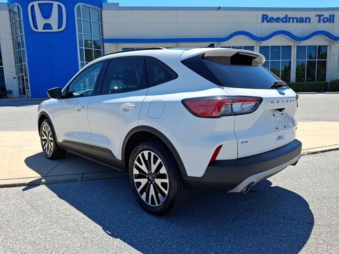 Used 2020 Ford Escape SE Sport AWD/4WD image 4