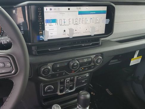 New 2026 Jeep Gladiator Sport image 15